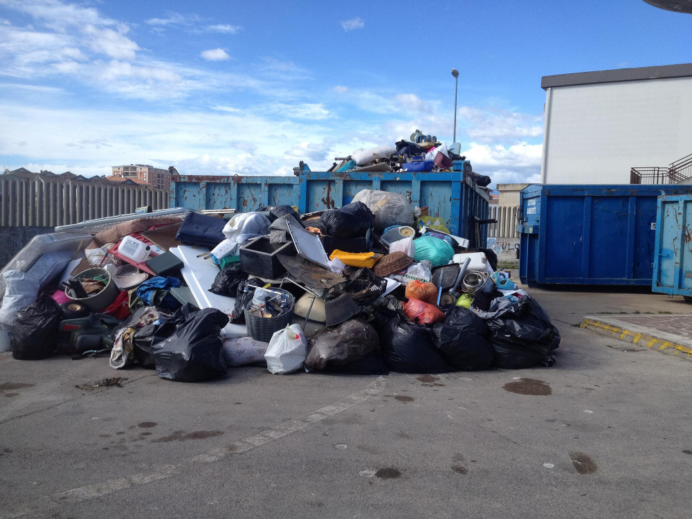 Dumpster Overflow in West Georgia